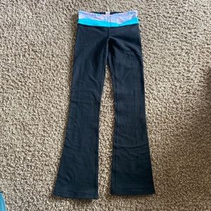 IVIVVA black flare leggings